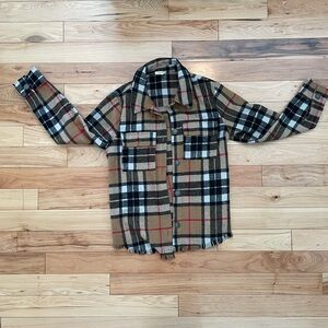 Mystree Burberry-like Plaid Women’s Button Down Jacket. Frayed edges!